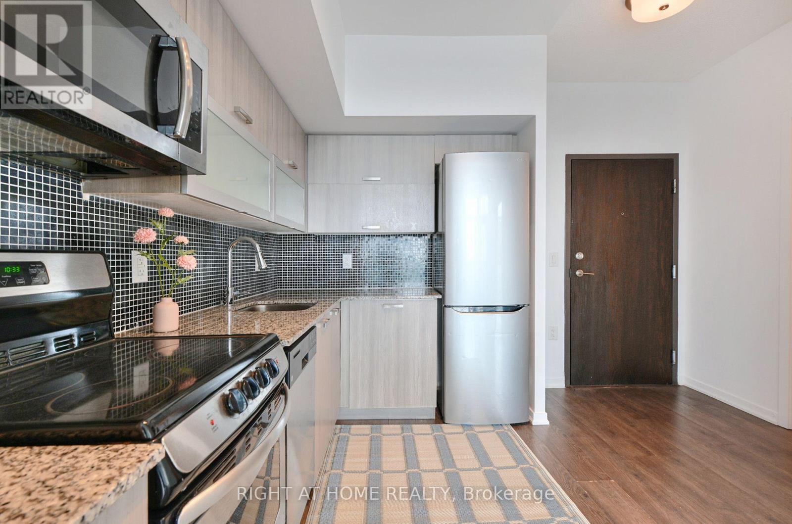 #1511 36 LISGAR STREET - 8