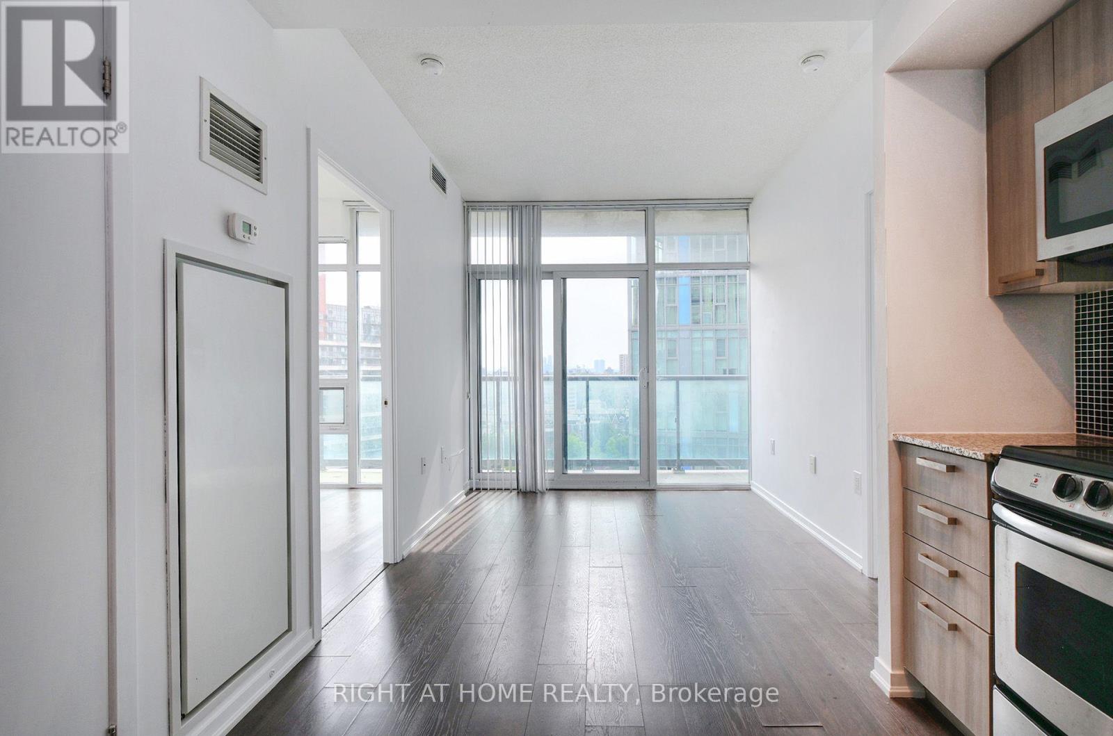 #1511 36 LISGAR STREET - 9