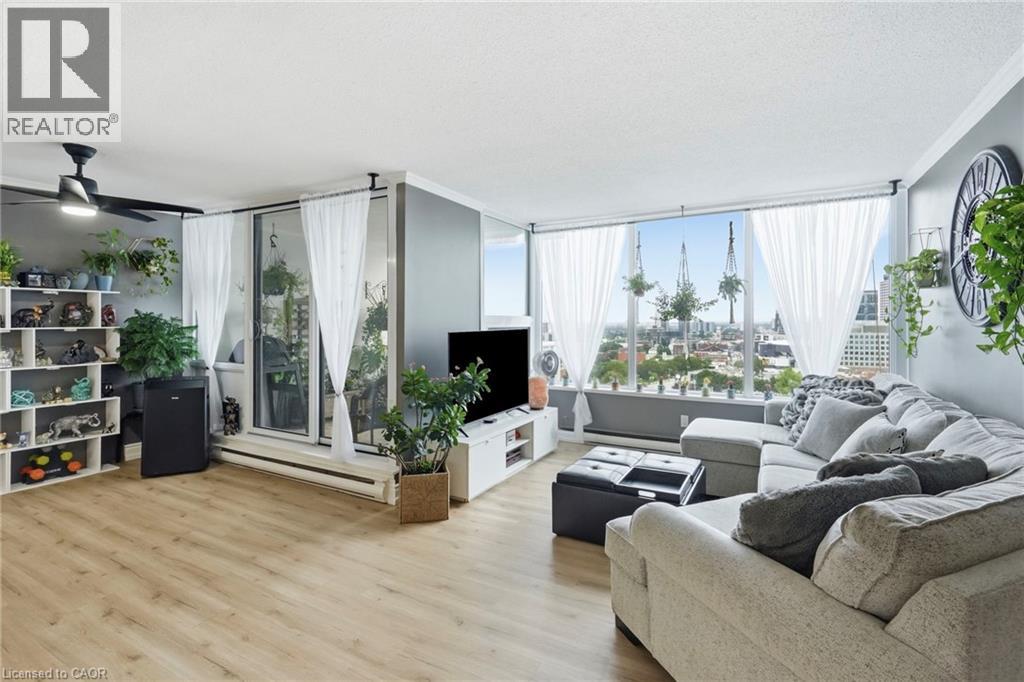 #1702 75 QUEEN Street N - 11
