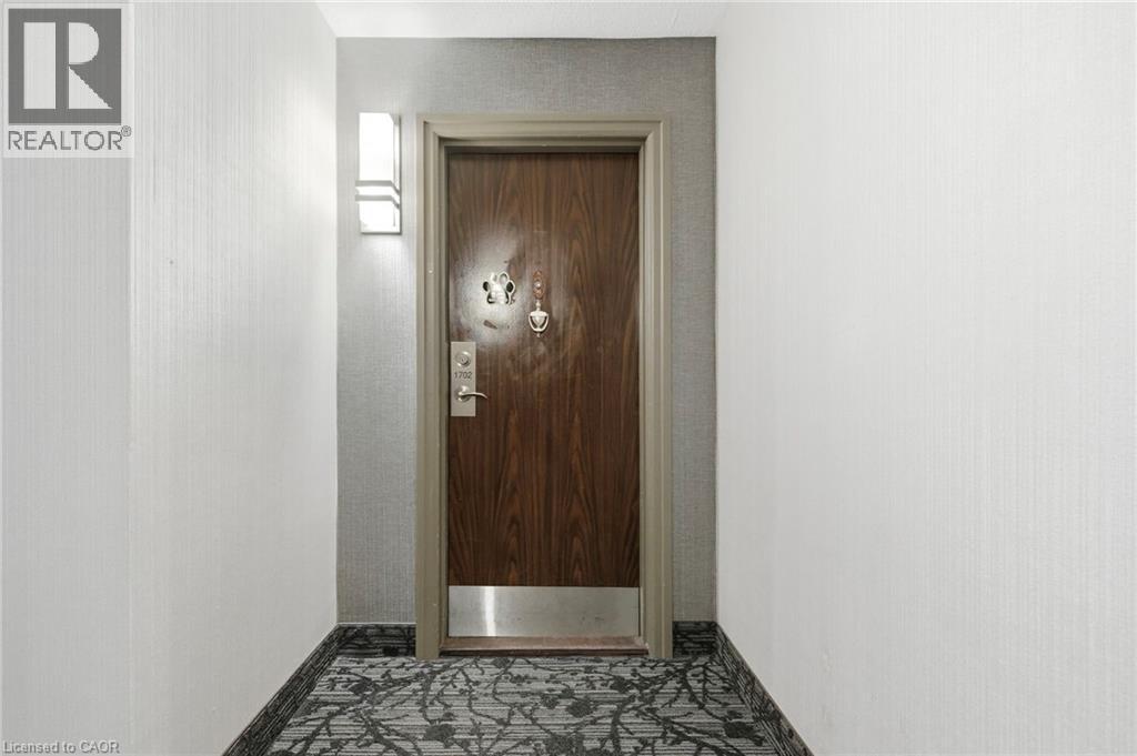 #1702 75 QUEEN Street N - 8