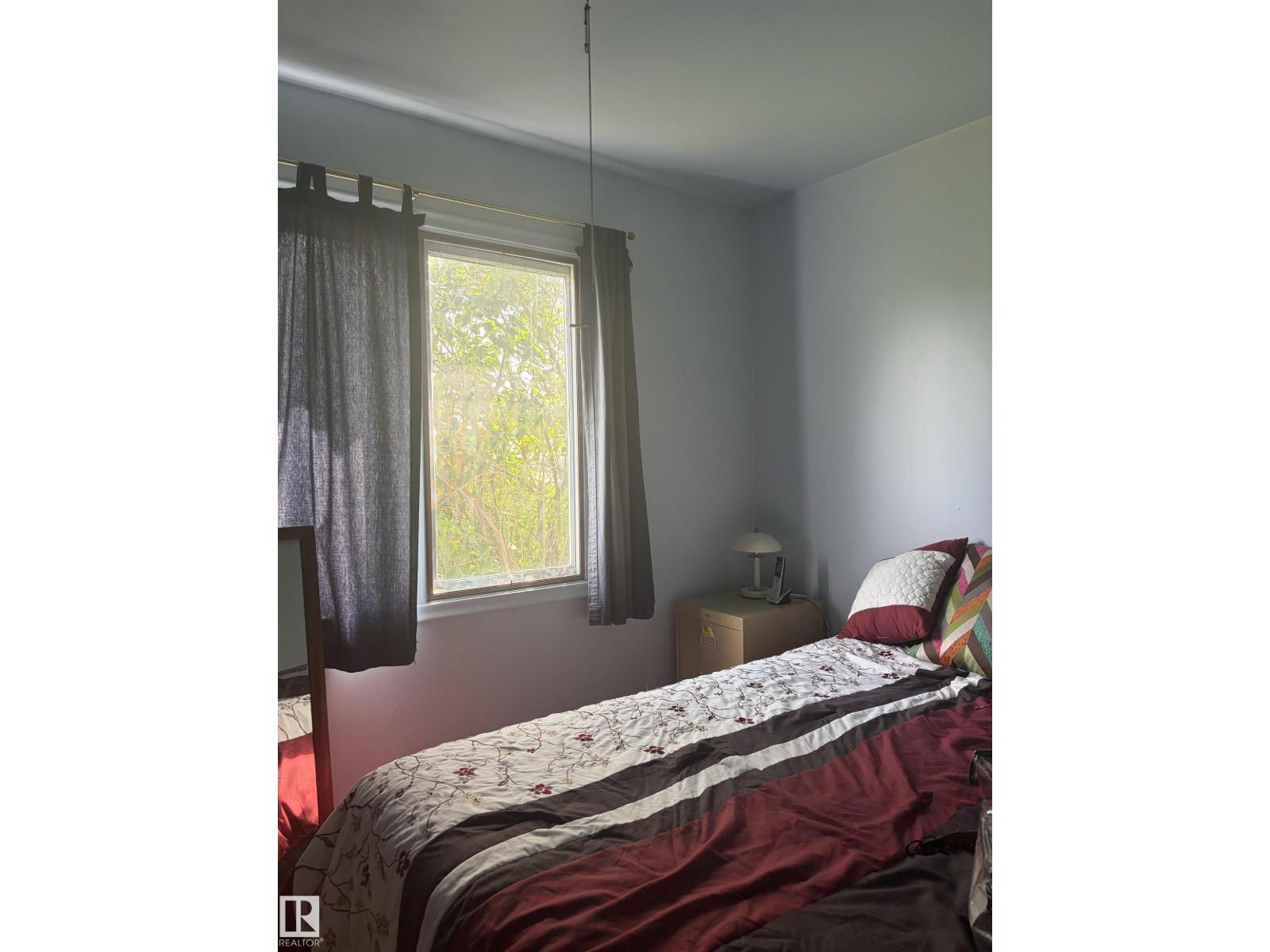 820 16 AV — photo 6