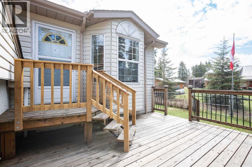 2731 6 Street - 32