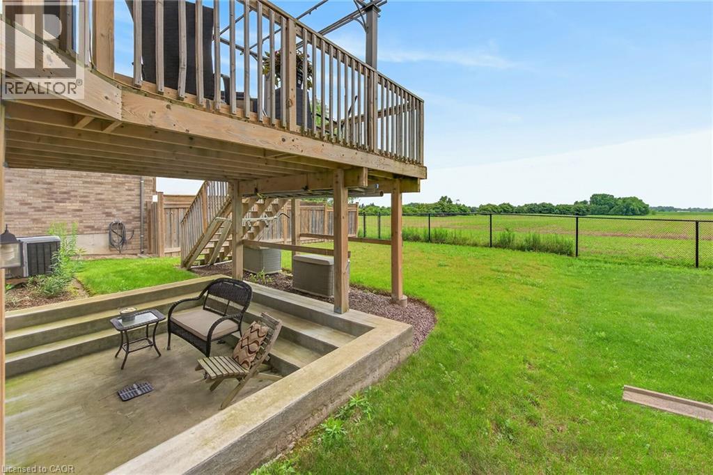 302 FESTIVAL Way - Image 39