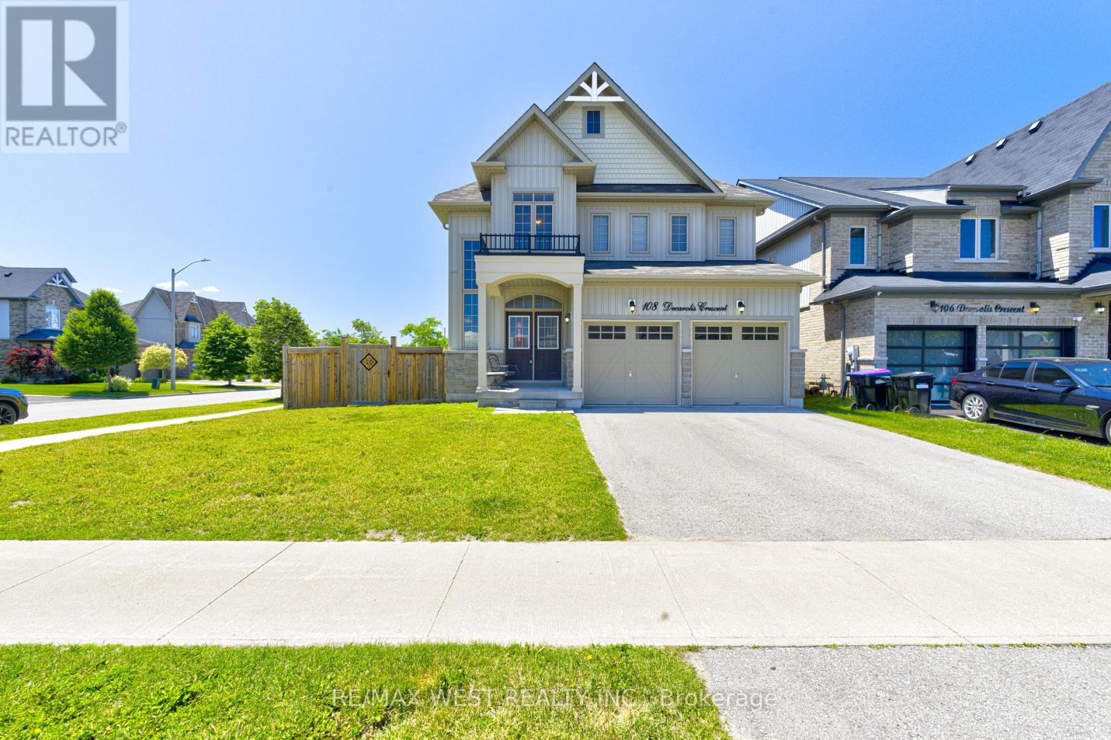 108 DECAROLIS CRESCENT - 1