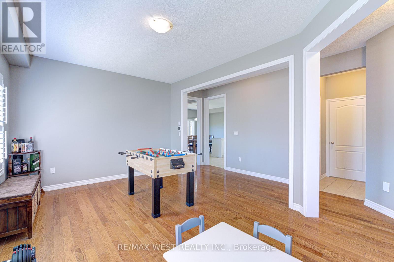 108 DECAROLIS CRESCENT - 10