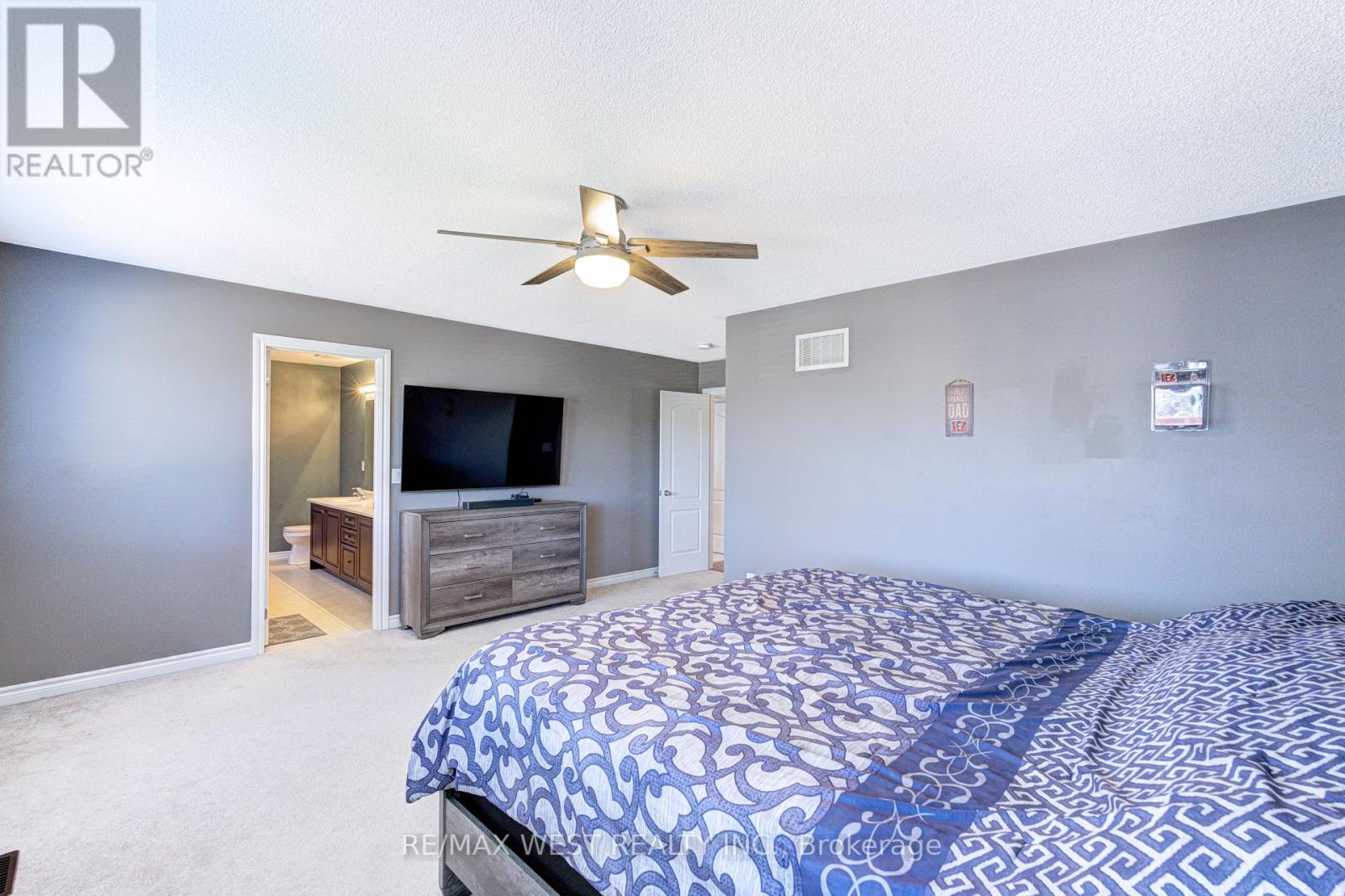 108 DECAROLIS CRESCENT - 30