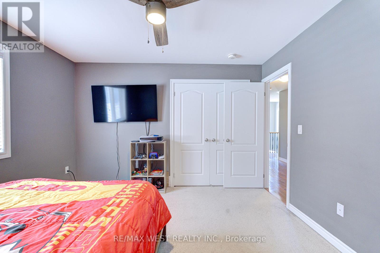 108 DECAROLIS CRESCENT - 37