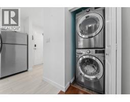 215 3600 Windcrest Drive, North Vancouver, BC V7G2S5 Photo 25
