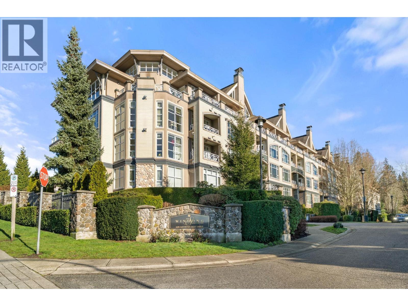 215 3600 WINDCREST DRIVE, North Vancouver