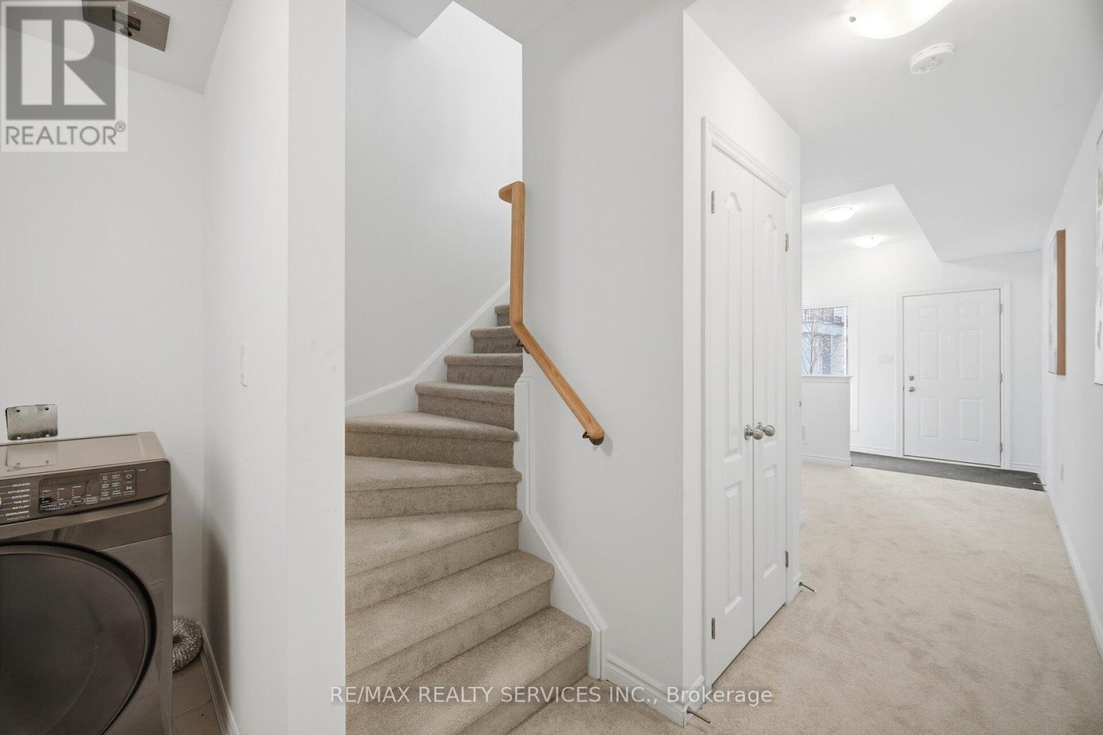 19 TIVERON AVENUE - 14