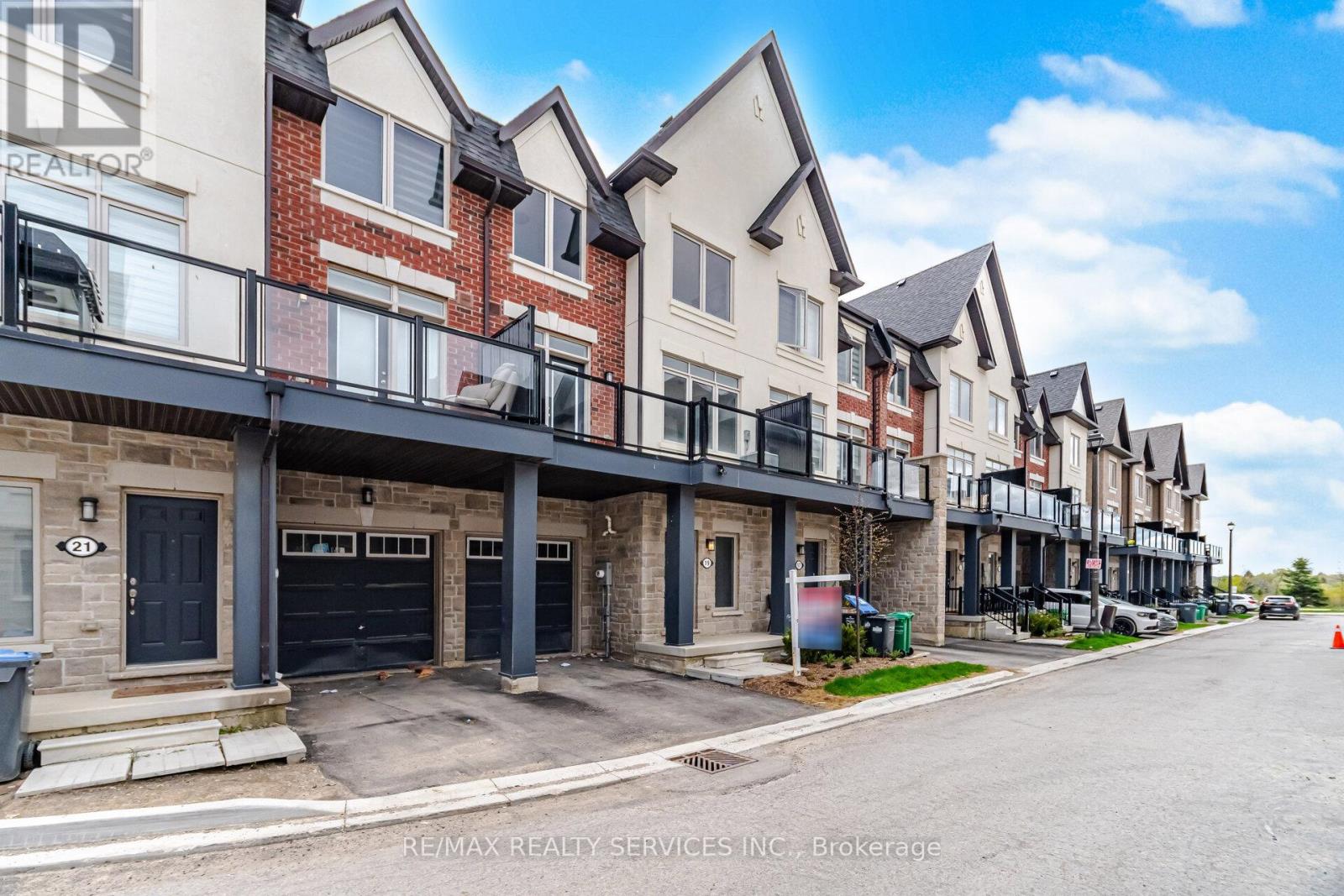 19 TIVERON AVENUE - 6