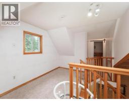 14 Old Constabulary Road, Whitehorse South, YT Y0B1Y2 Photo 18