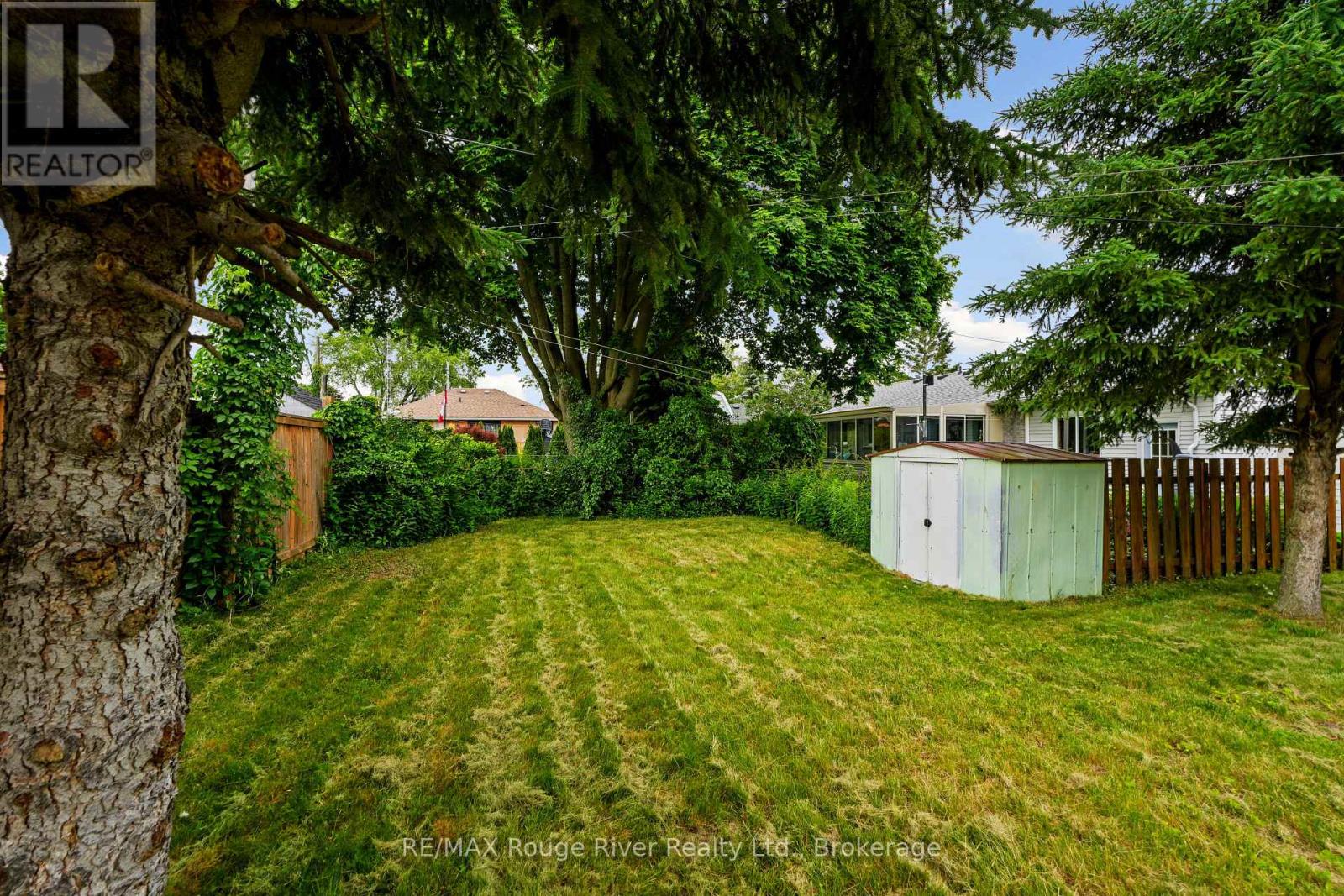 528 BARBARA STREET - 37