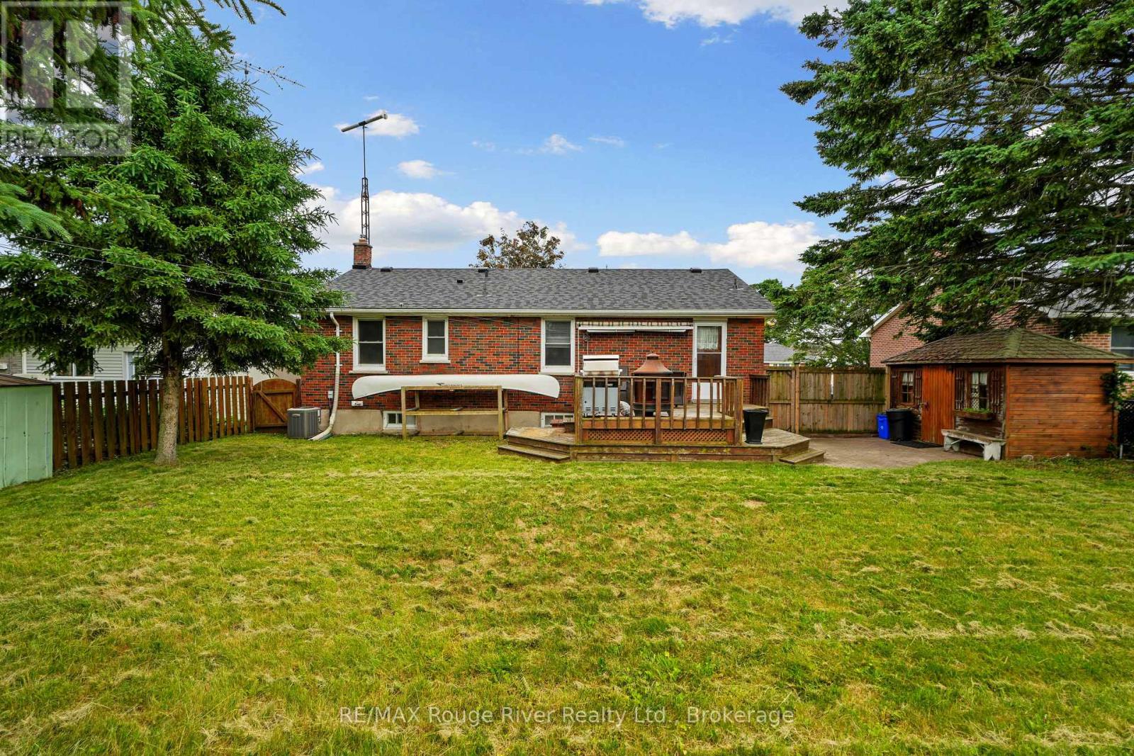 528 BARBARA STREET - 38