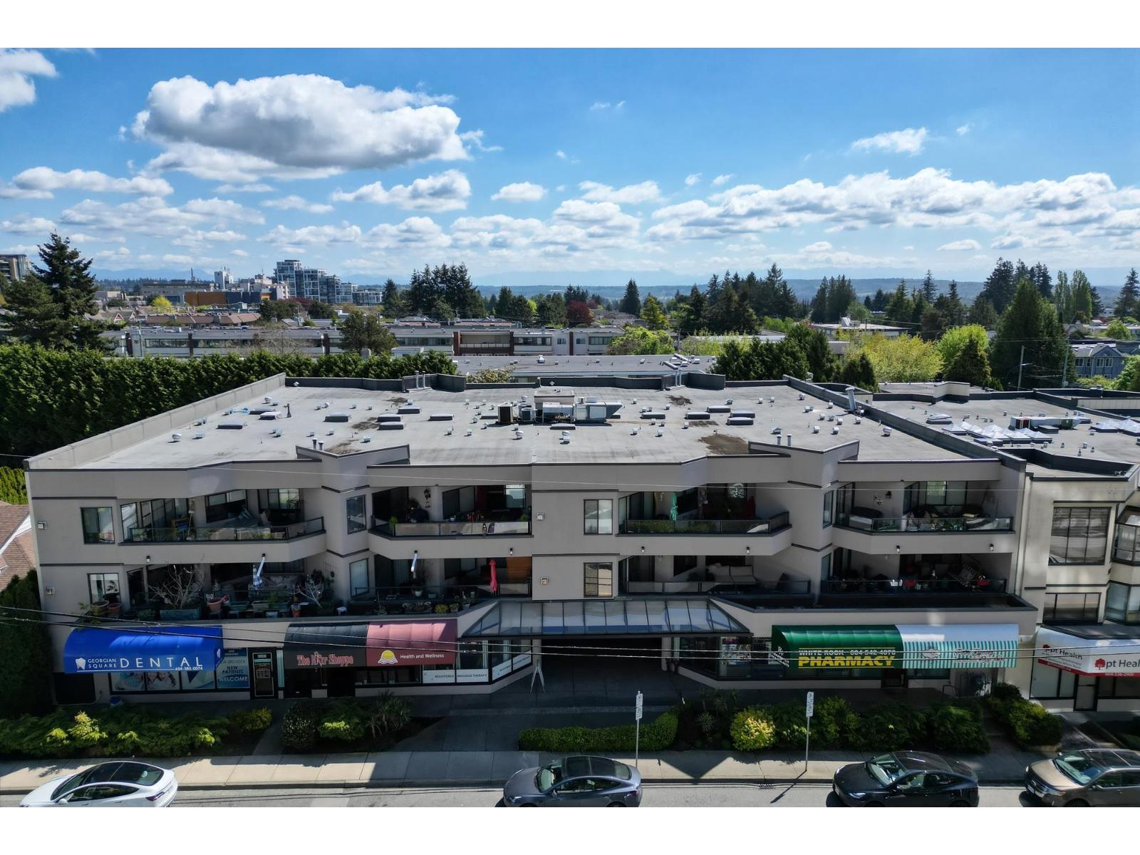 204 1440 GEORGE STREET, White Rock