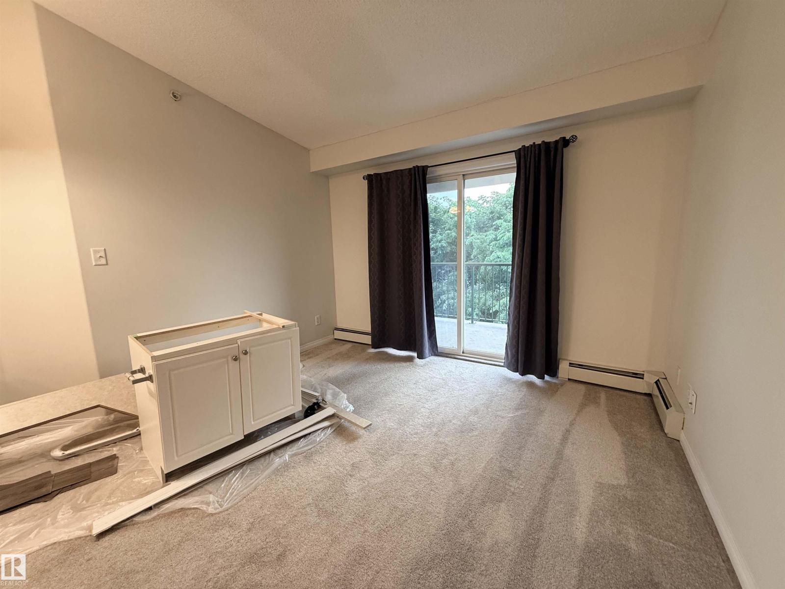 #515 11325 83 ST NW NW - 10