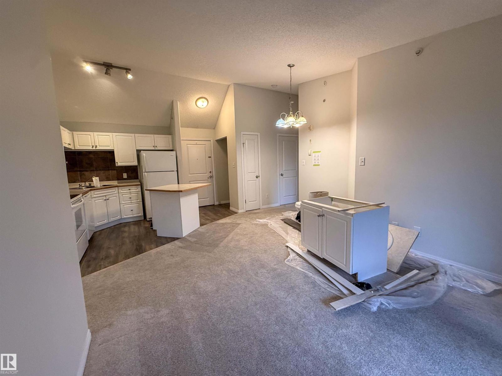 #515 11325 83 ST NW NW - 27