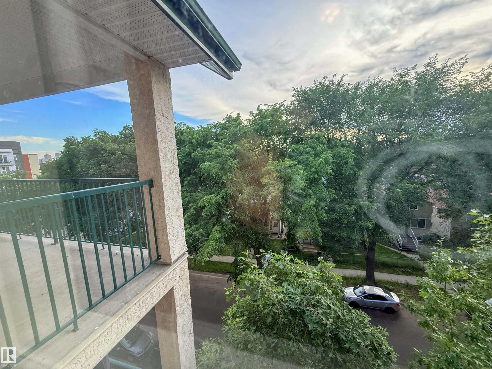 #515 11325 83 ST NW NW - 12