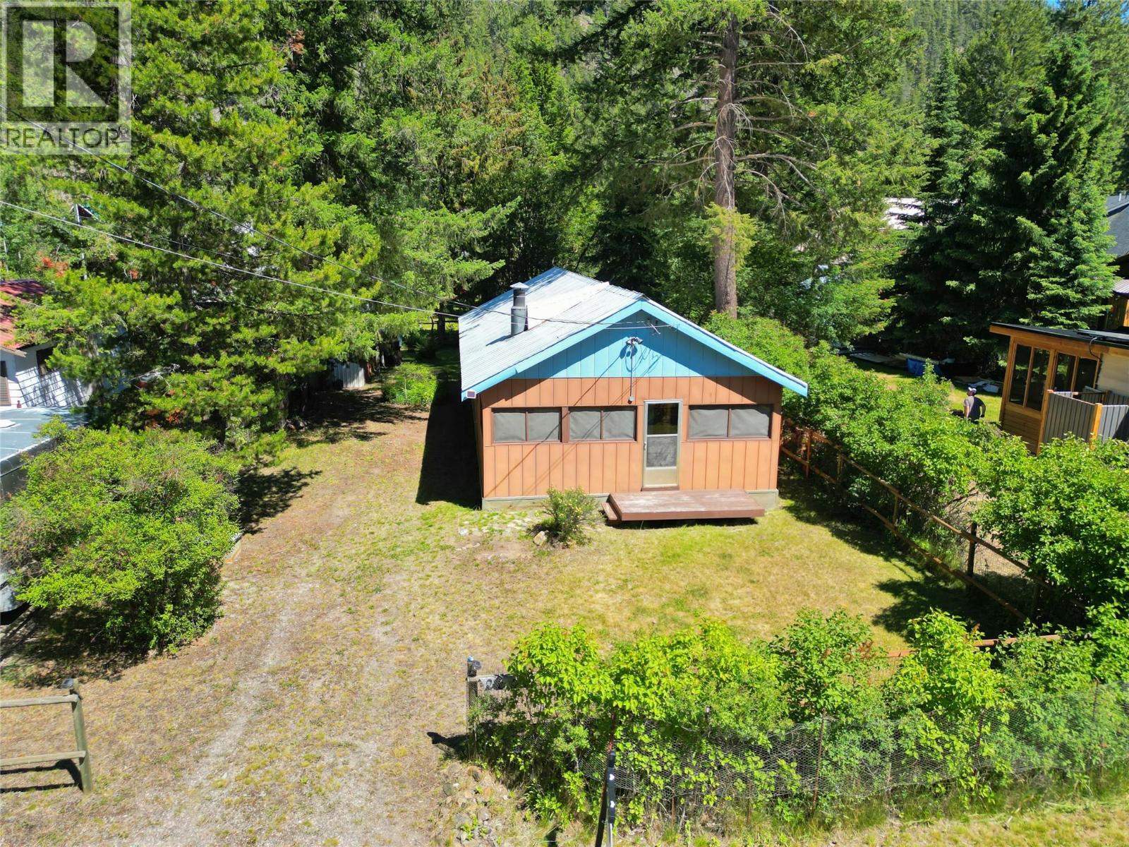 2649 Otter Avenue - 1