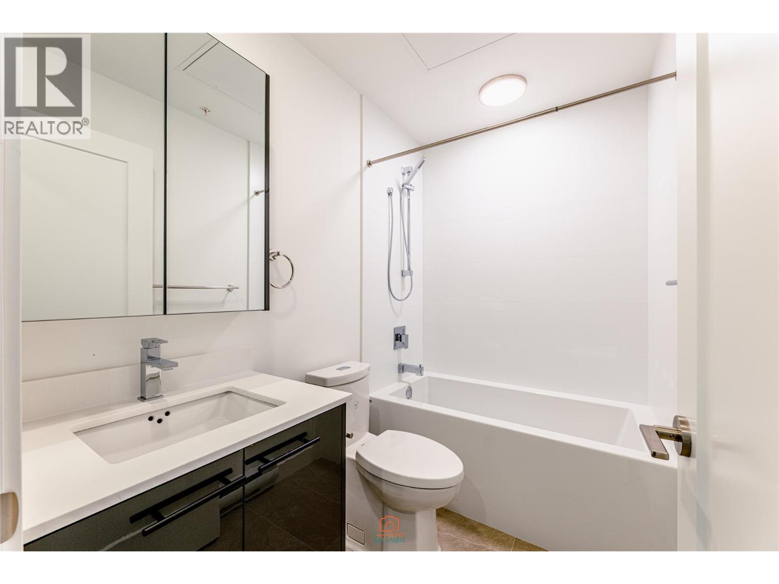 #309 1380 Pridham Avenue - 4