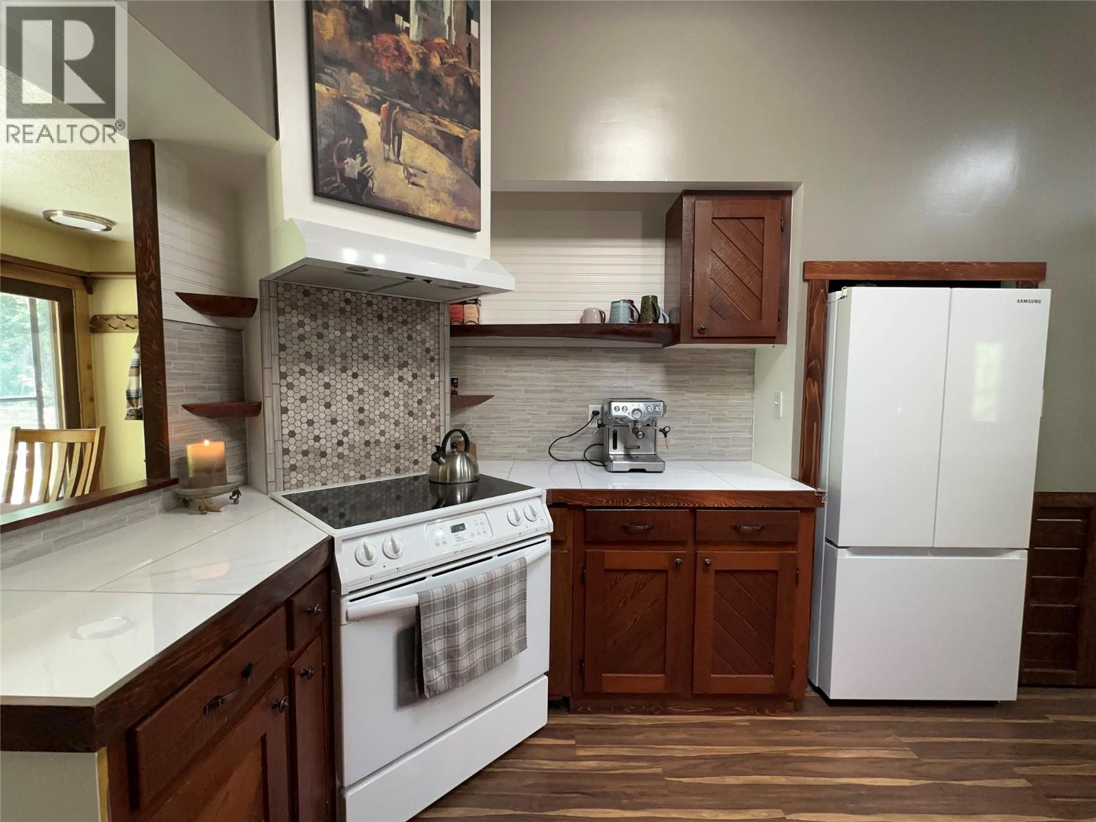 440 Hubscher Road, Ross Spur