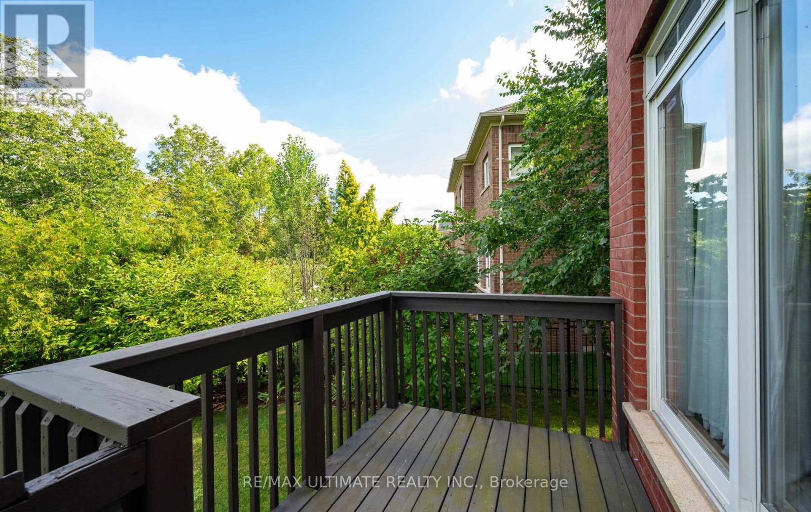 637 WETTLAUFER TERRACE - 36