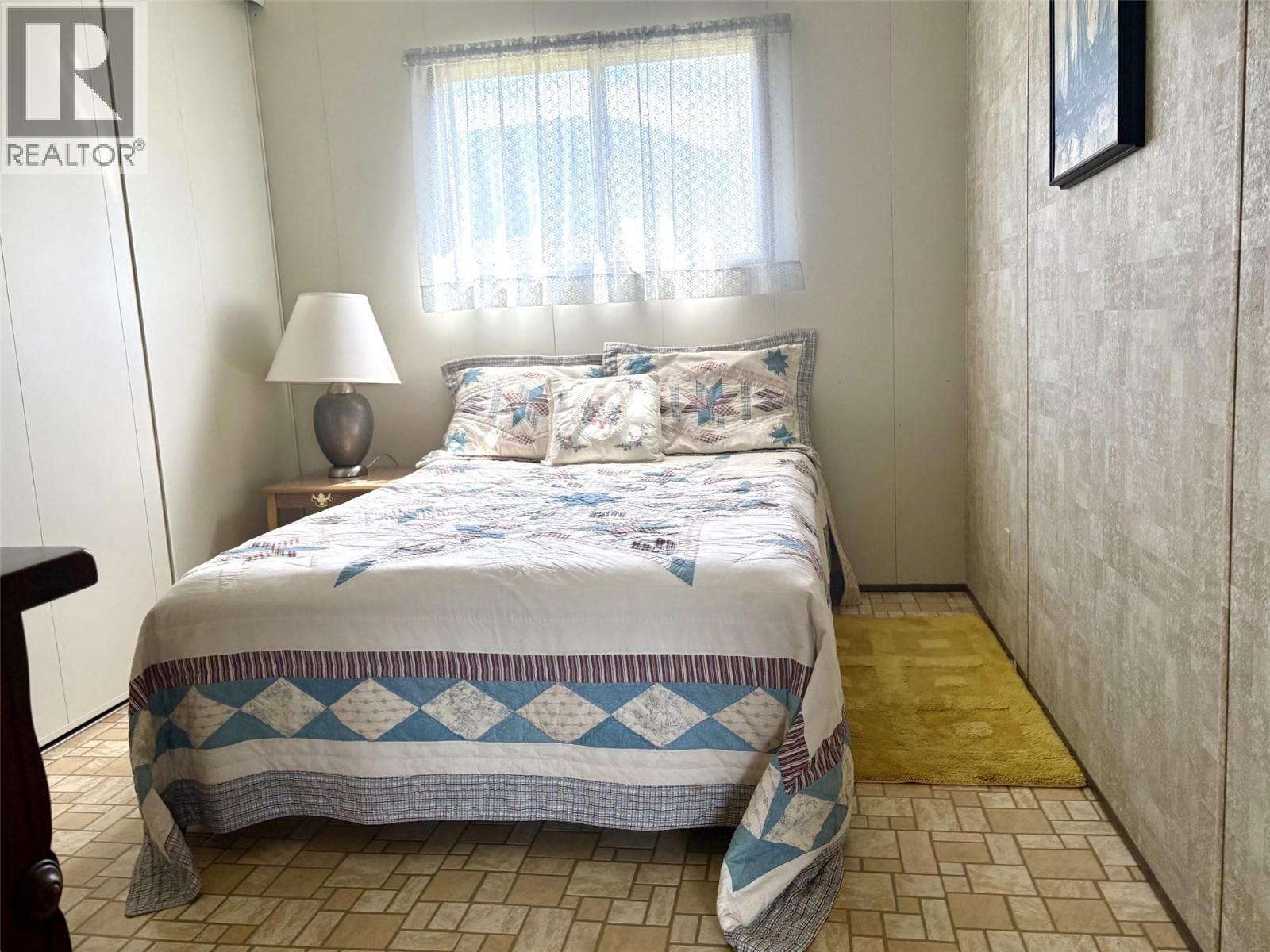 9872 Cleaveley Street - Image 18