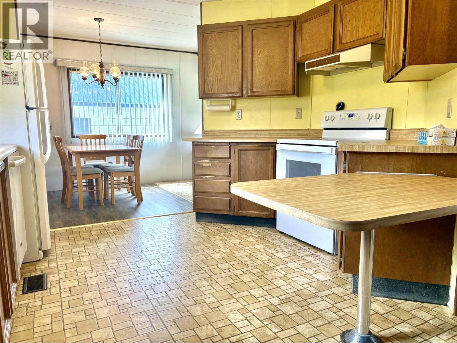 9872 Cleaveley Street - Image 8