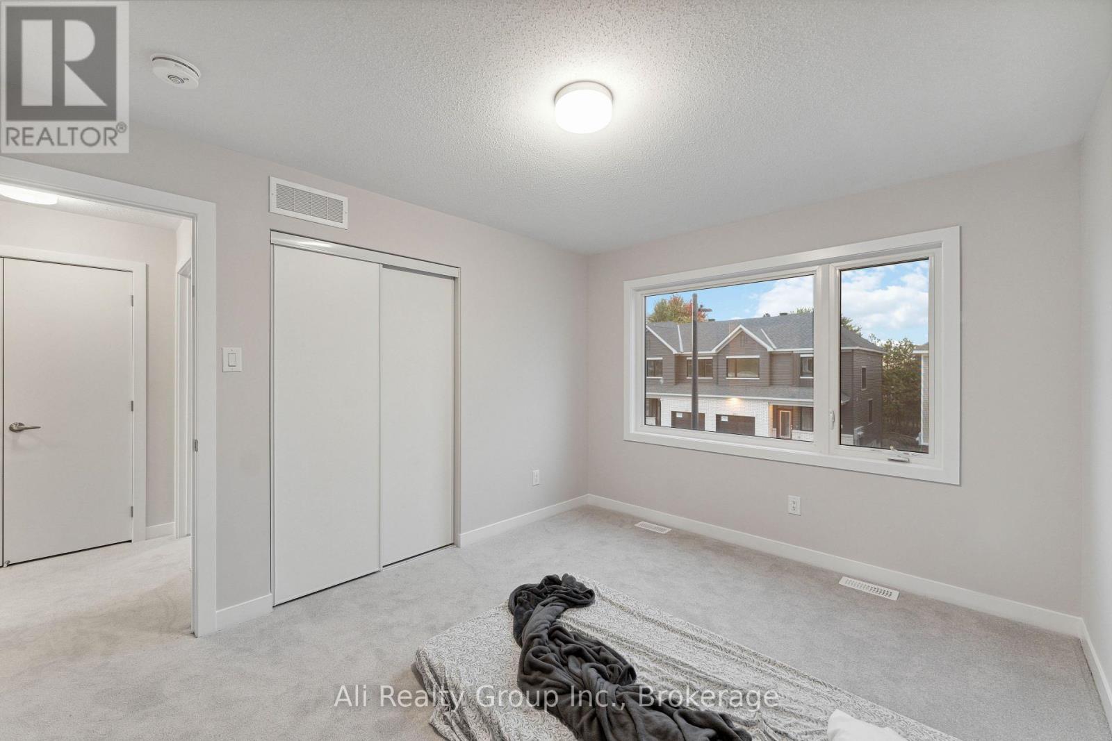 242 FALSETTO STREET - 30