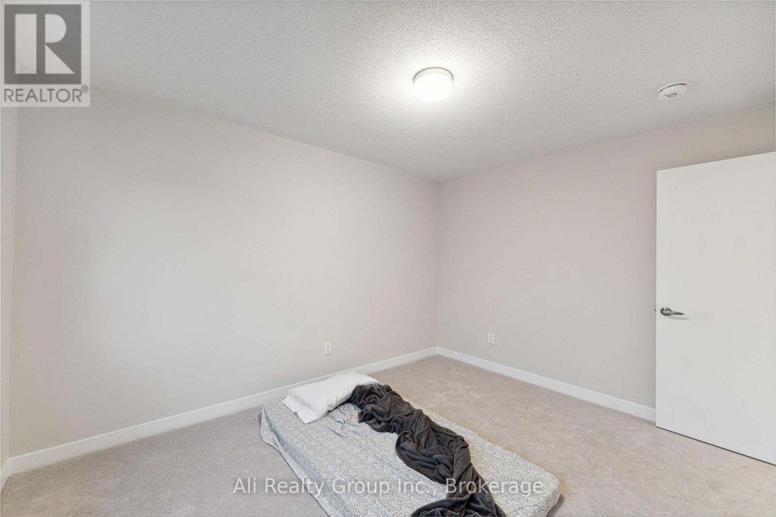 242 FALSETTO STREET - 31