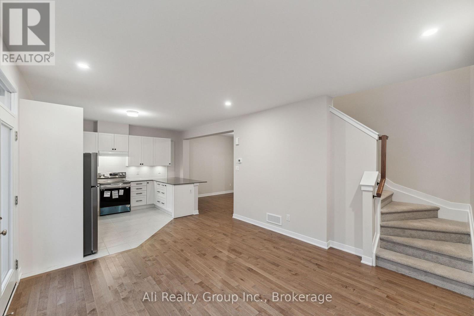 242 FALSETTO STREET - 9