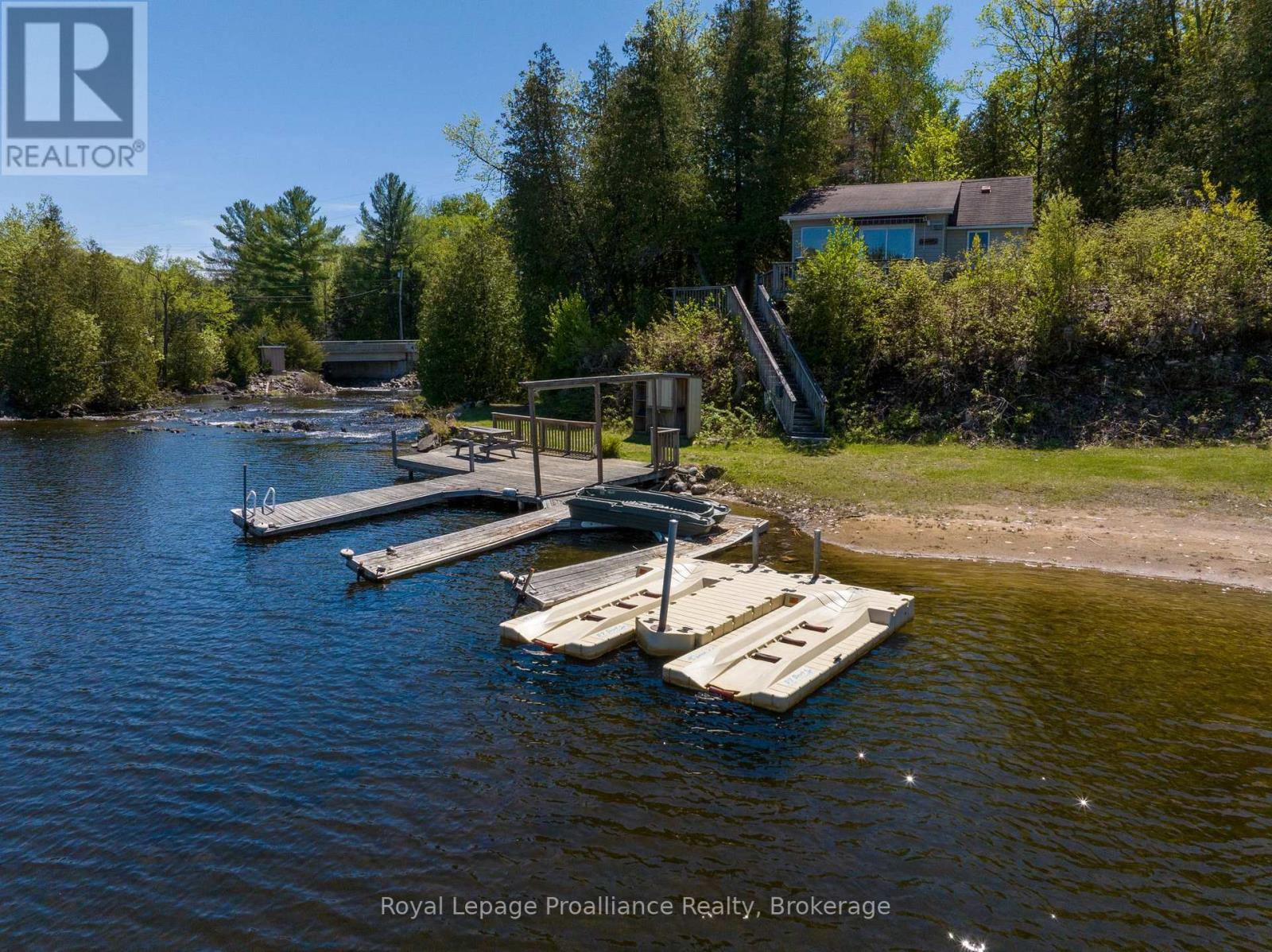 2471 ROAD 506 - 32