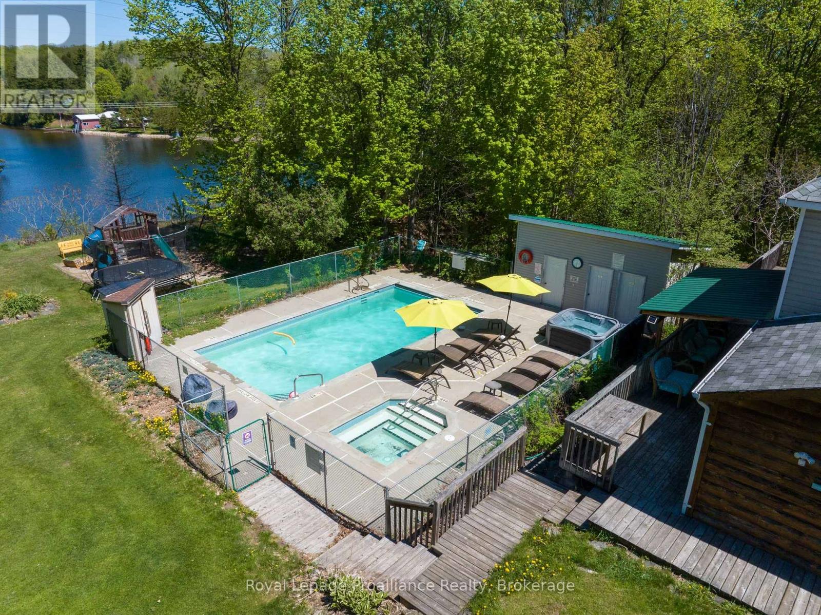 2471 ROAD 506 - 34