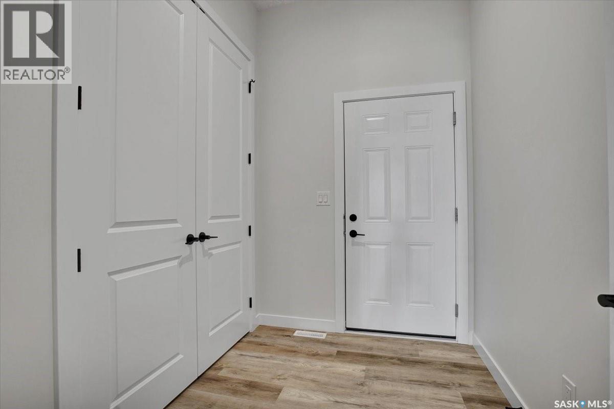 223 Hamm CRESCENT — photo 24
