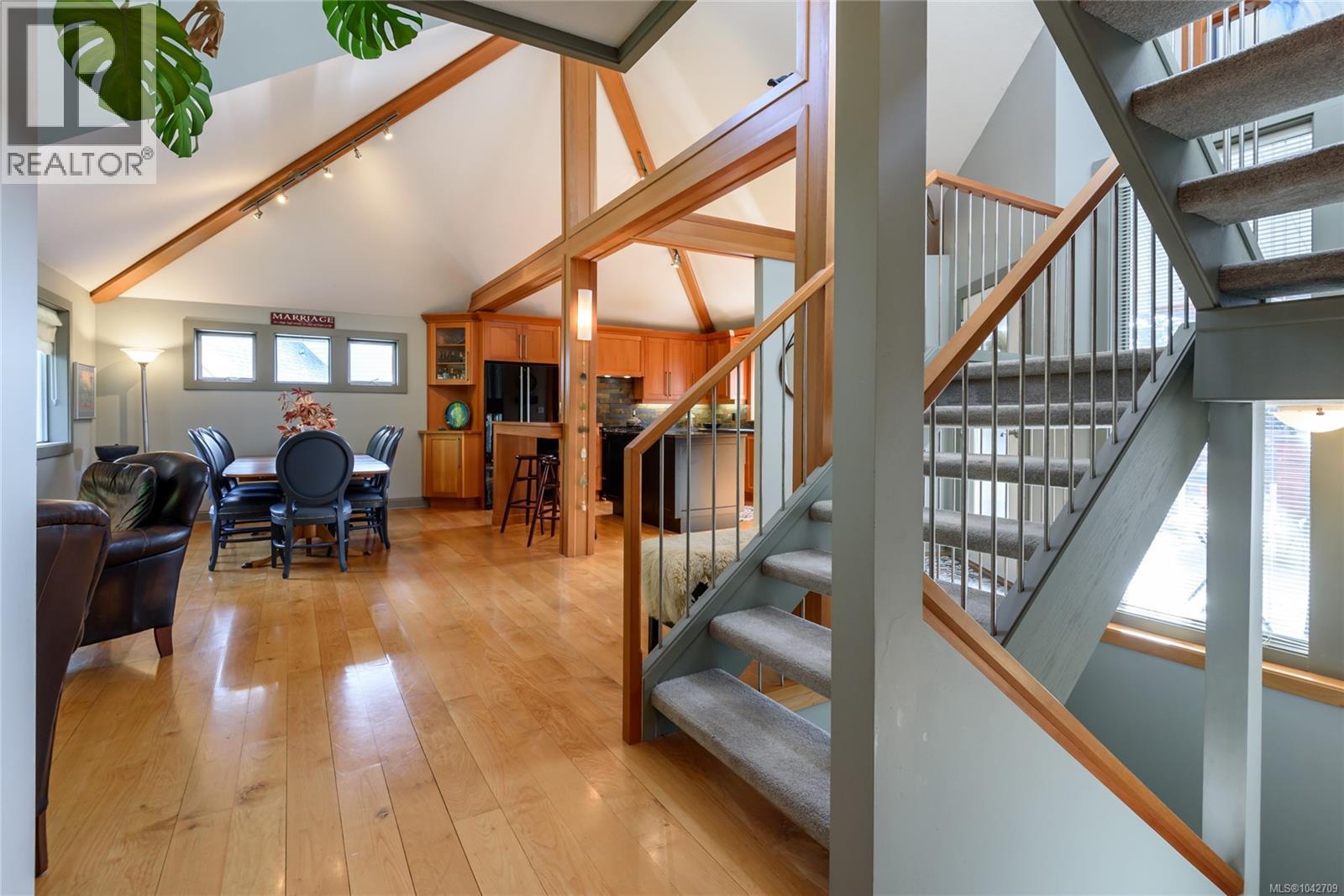 1716 Tofino Pl - 22