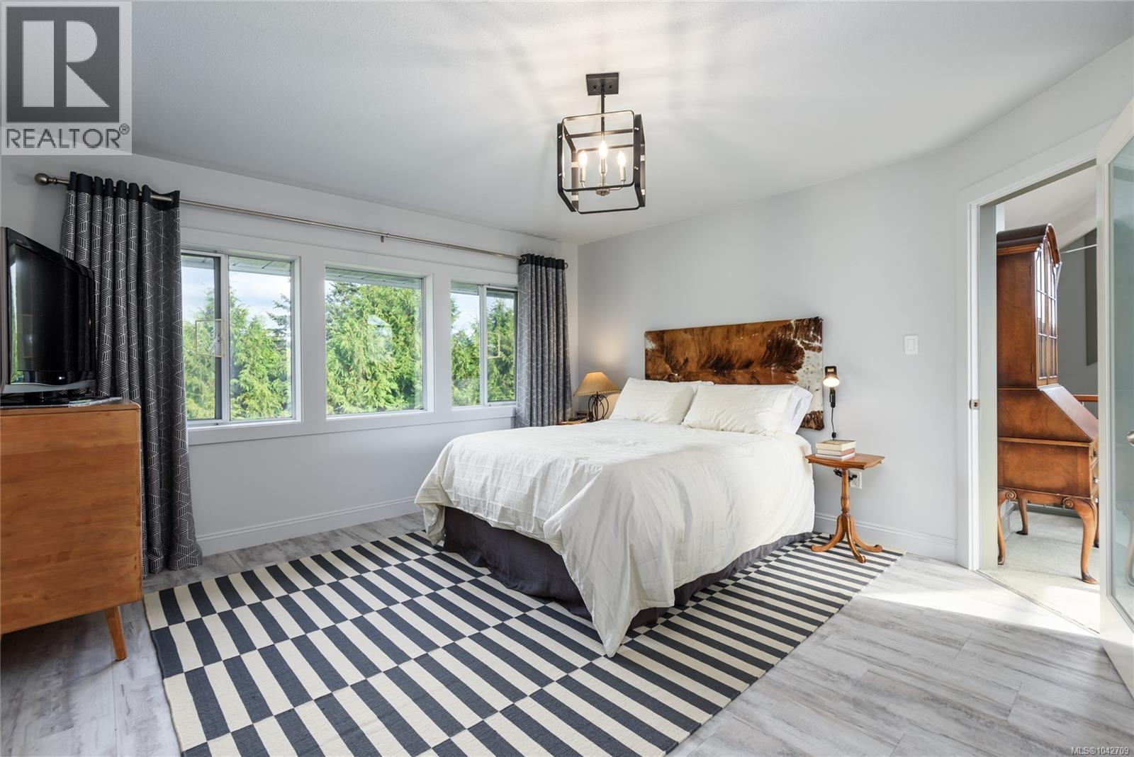 1716 Tofino Pl - 30
