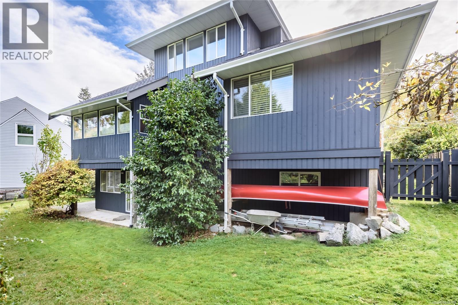 1716 Tofino Pl - 52