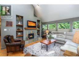 Living room - 1716 Tofino Pl, Comox, BC V9M1B8 Photo 14