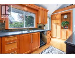 1716 Tofino Pl, Comox, BC V9M1B8 Photo 21