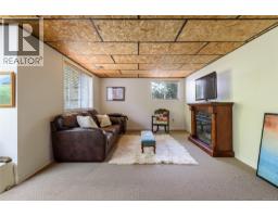 1716 Tofino Pl, Comox, BC V9M1B8 Photo 37