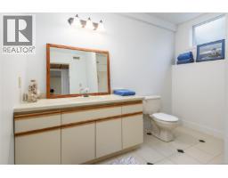 1716 Tofino Pl, Comox, BC V9M1B8 Photo 45