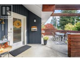 Laundry room - 1716 Tofino Pl, Comox, BC V9M1B8 Photo 8