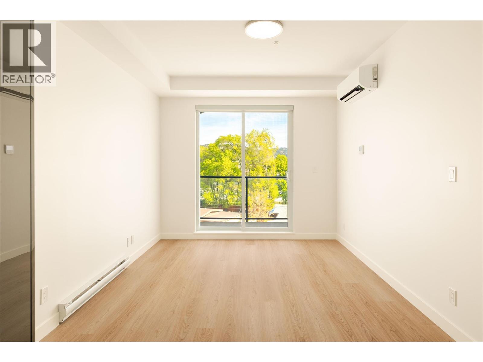 #415 1380 Pridham Avenue - 7
