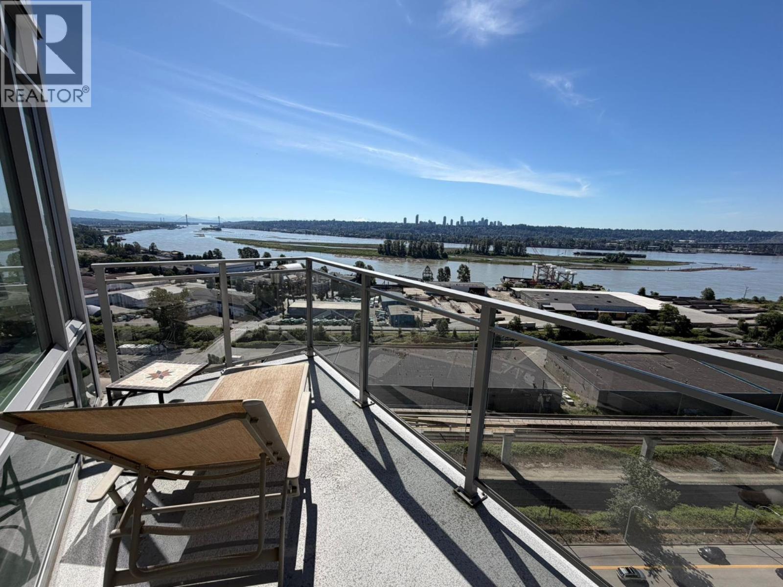 1609 258 NELSON'S COURT, New Westminster