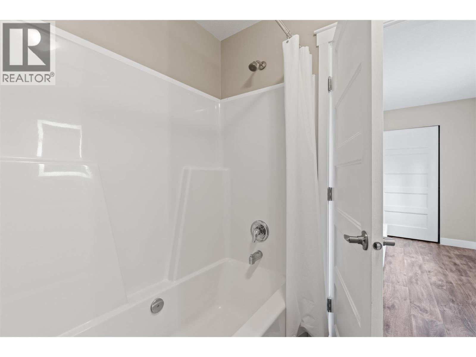 654 Udell Road - 26