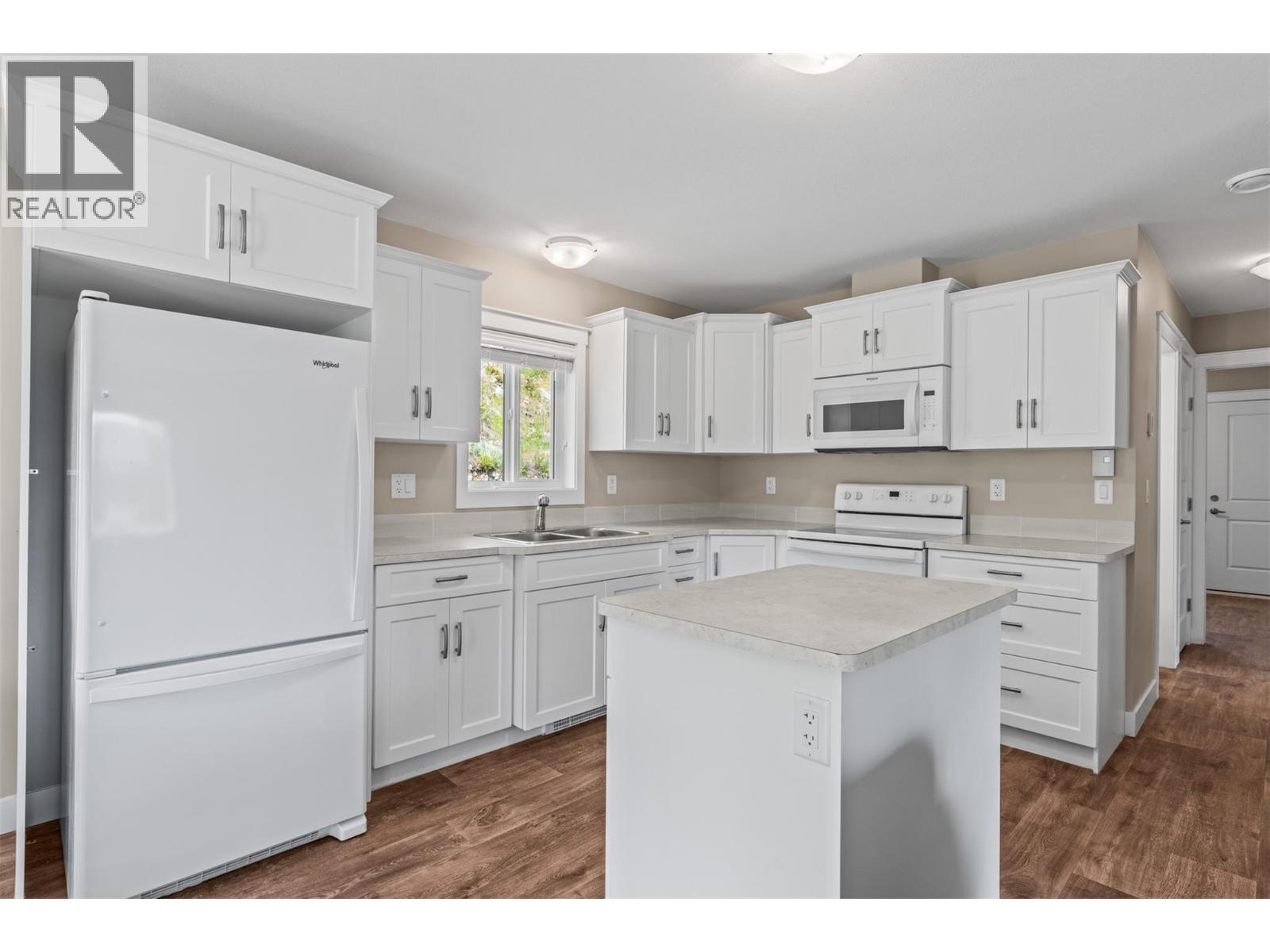 654 Udell Road - 10