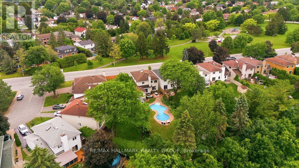 House for Rent in Ottawa – 73 BANNER ROAD, Ottawa – By Peter Sagos - Image 49