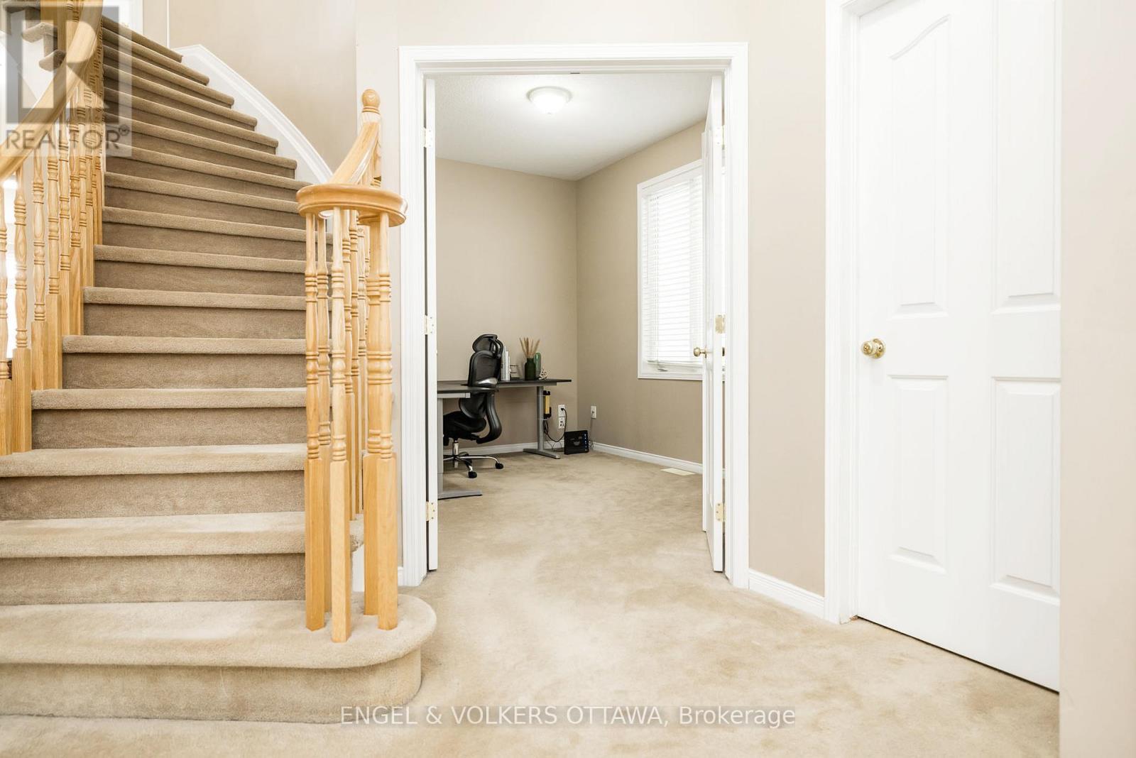 166 MACARA CRESCENT, Ottawa. Luxury613. By Peter Sagos - Image 20