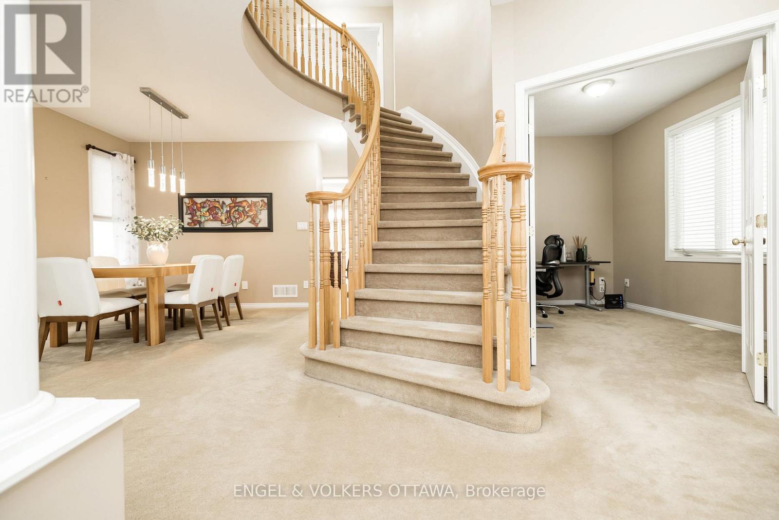 166 MACARA CRESCENT, Ottawa. Luxury613. By Peter Sagos - Image 25