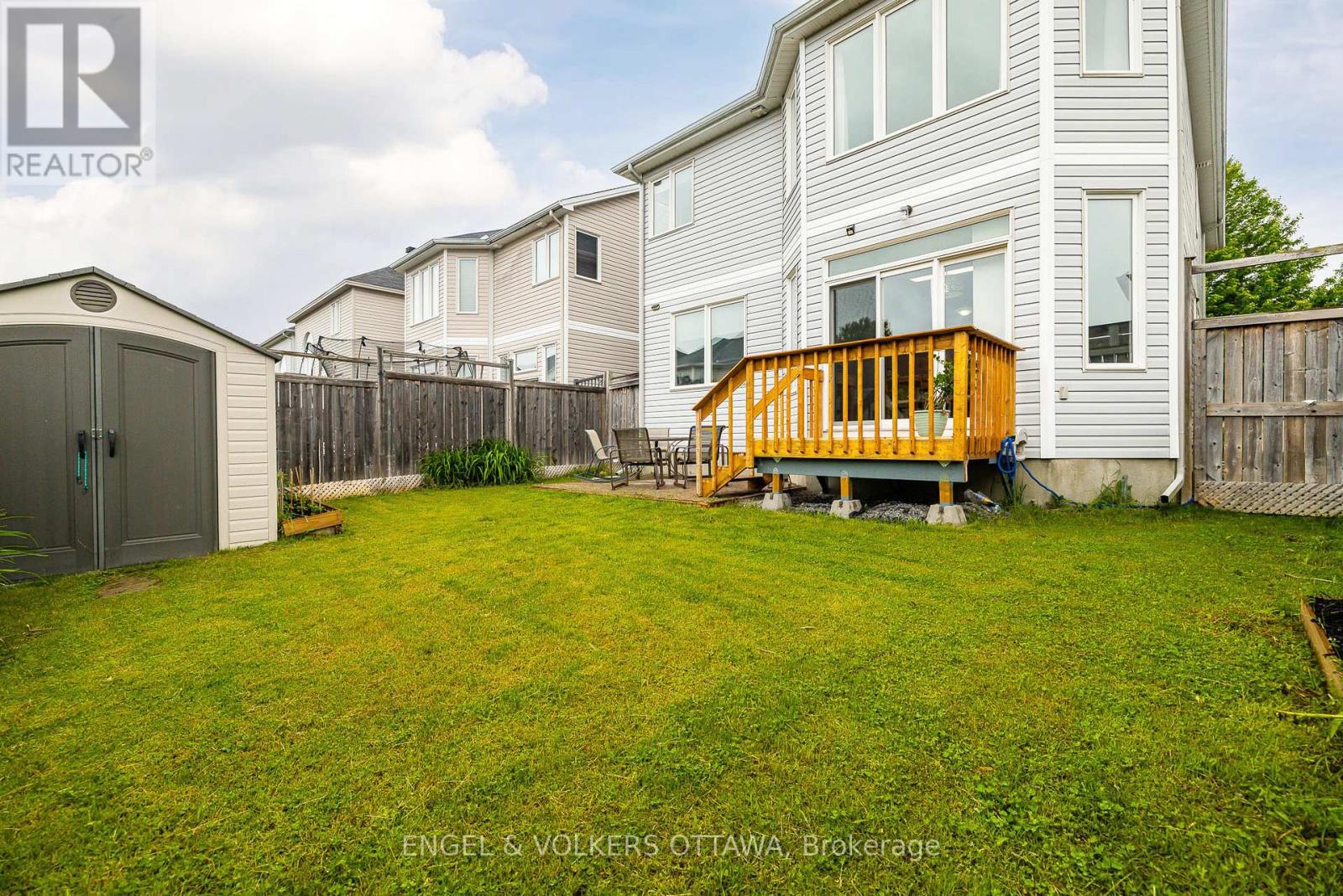 166 MACARA CRESCENT, Ottawa. Luxury613. By Peter Sagos - Image 45